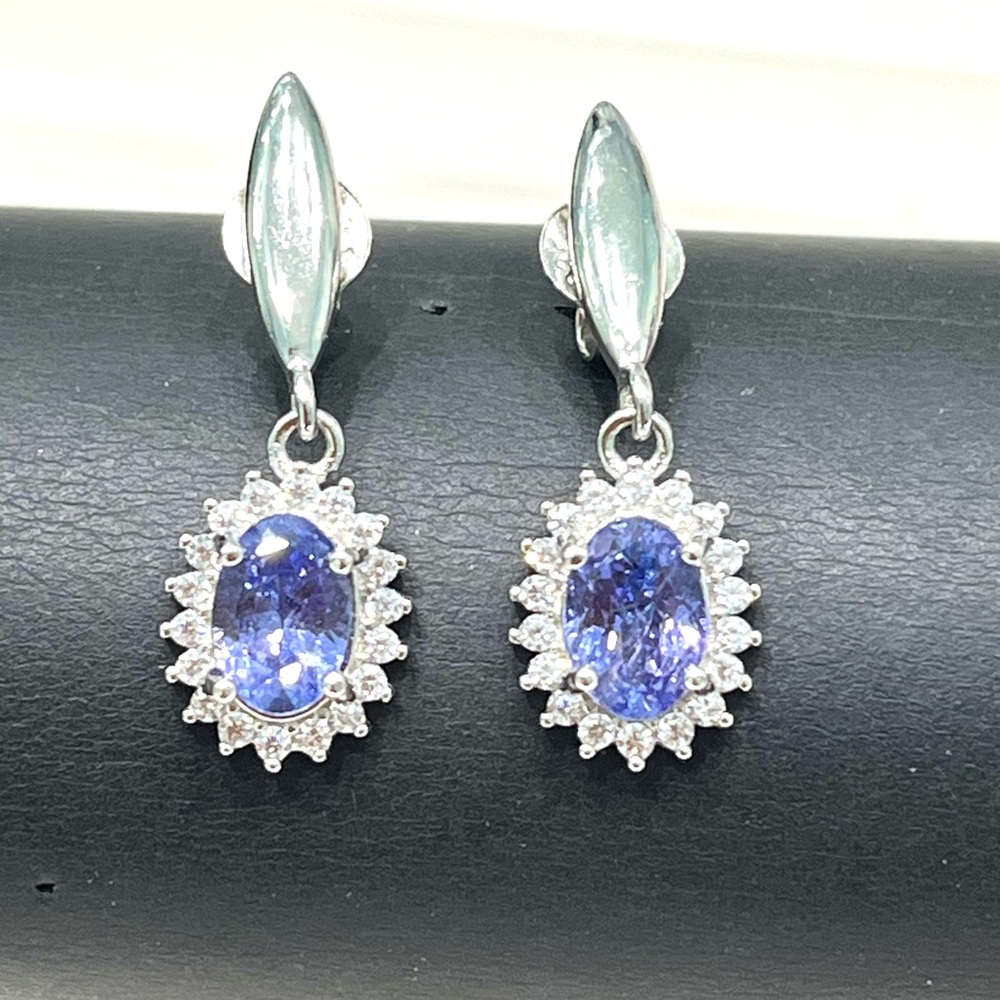 1.5ct genuine Tanzanite 14KGP Earrings